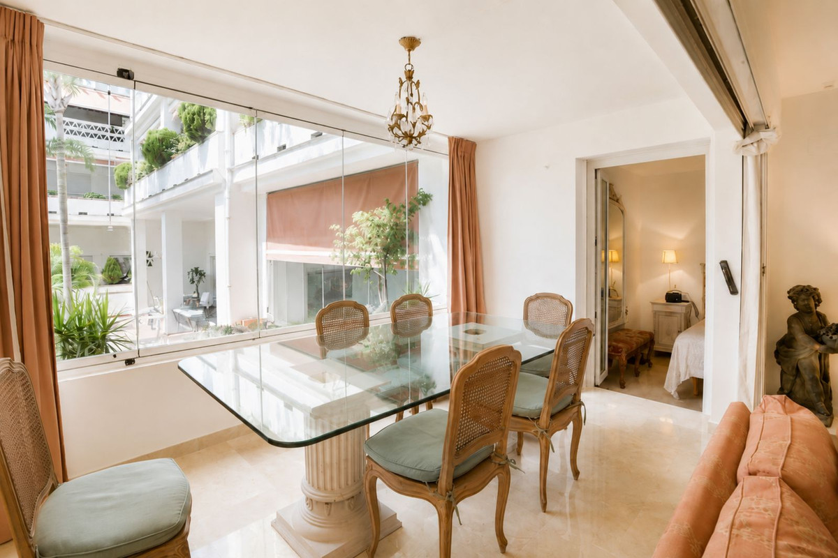Appartement te koop in Marbella | 2 slaapkamers H5467846