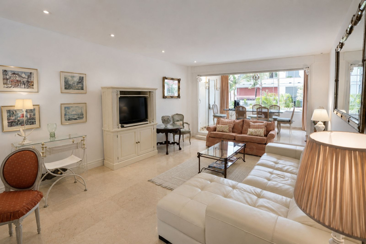 Appartement te koop in Marbella | 2 slaapkamers H5467846