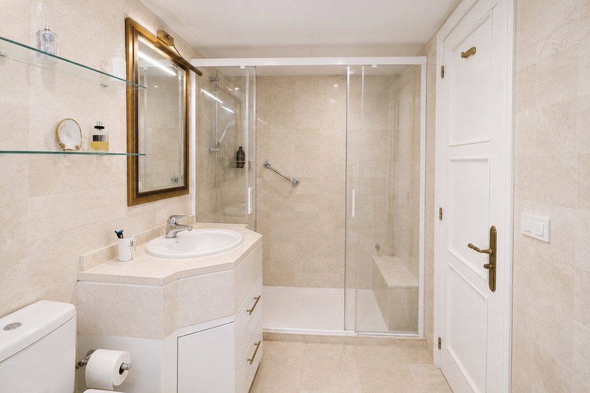 Appartement te koop in Marbella | 2 slaapkamers H5467846
