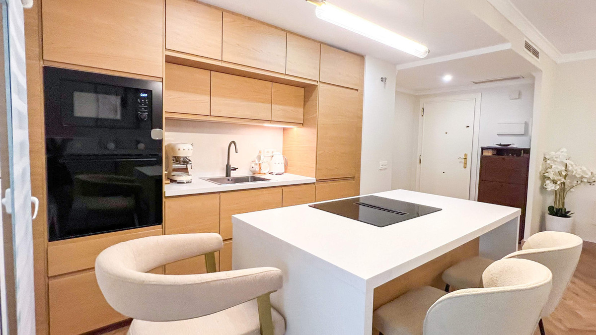 Appartement te koop in Marbella | 2 slaapkamers H5470645