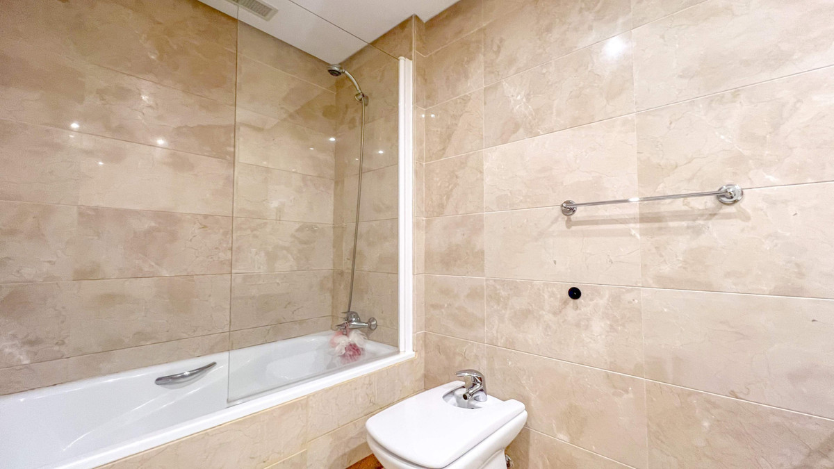 Appartement te koop in Marbella | 2 slaapkamers H5470645