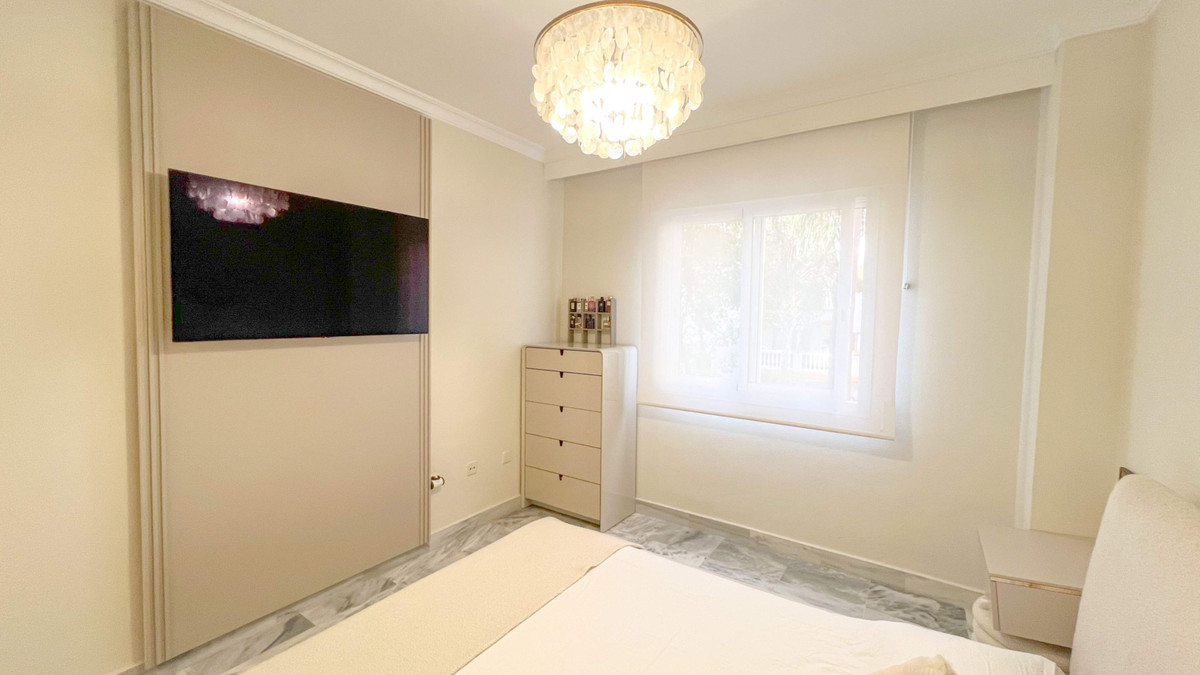 Appartement te koop in Marbella | 2 slaapkamers H5470645