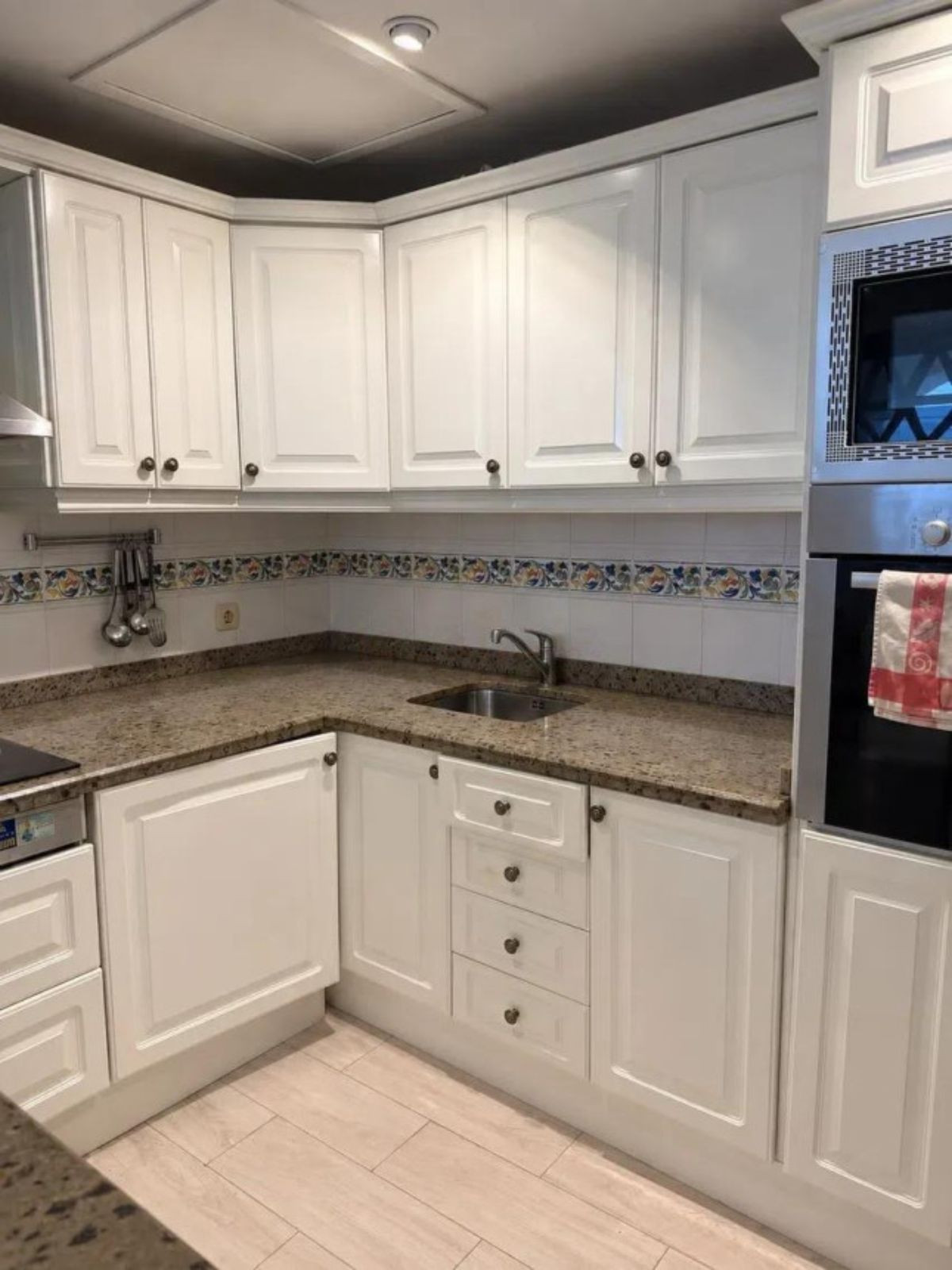 Appartement te koop in Marbella | 2 slaapkamers H5471875