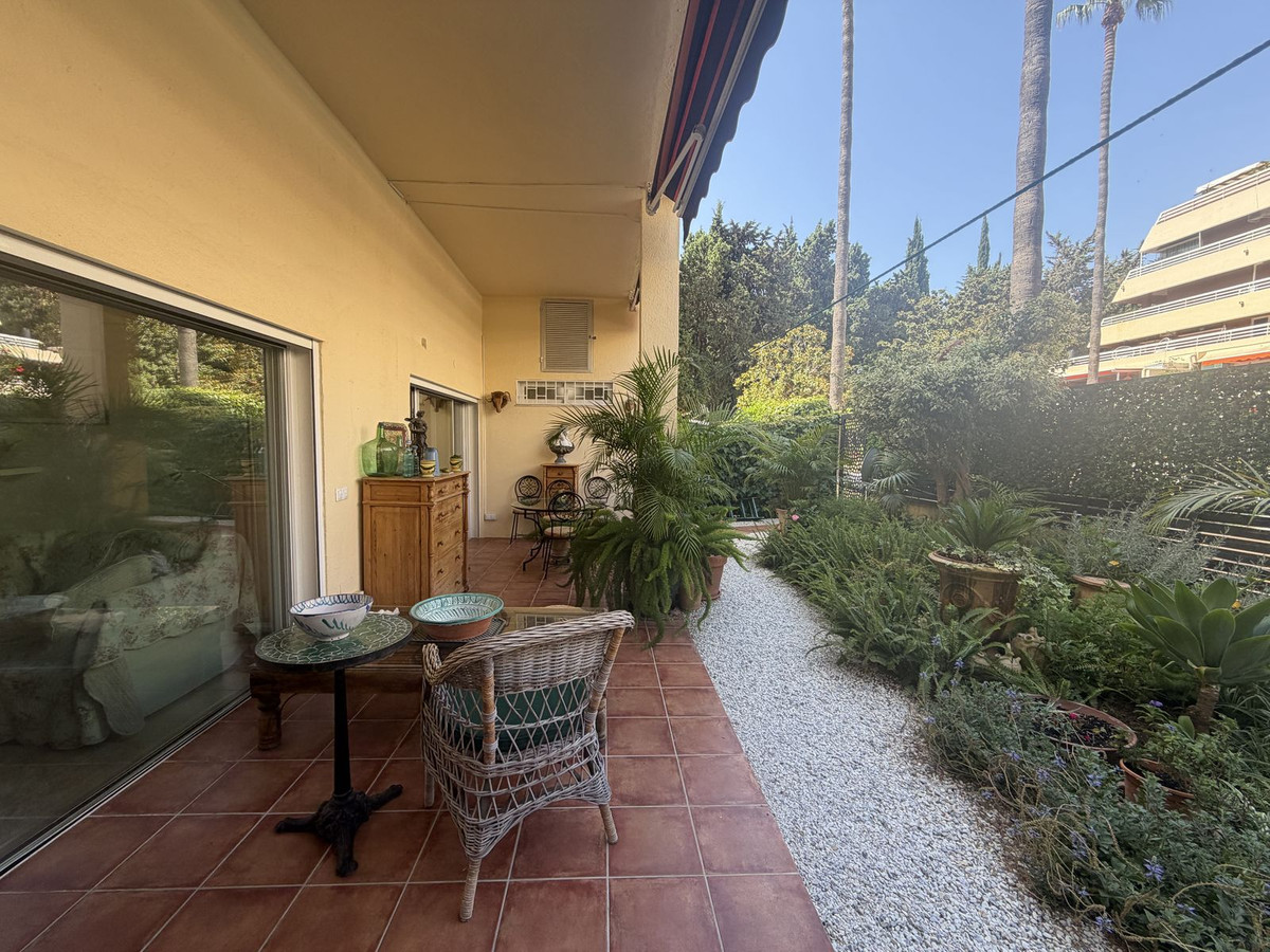 Appartement te koop in Marbella | 3 slaapkamers H5472046