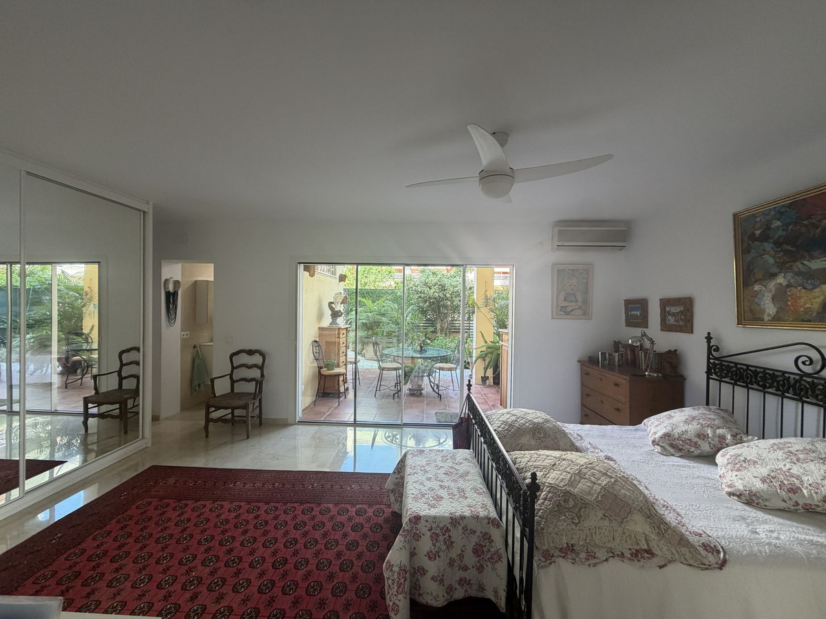 Appartement te koop in Marbella | 3 slaapkamers H5472046