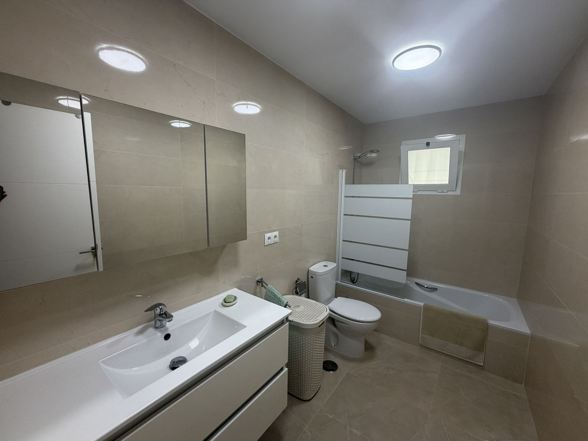 Appartement te koop in Marbella | 3 slaapkamers H5472046