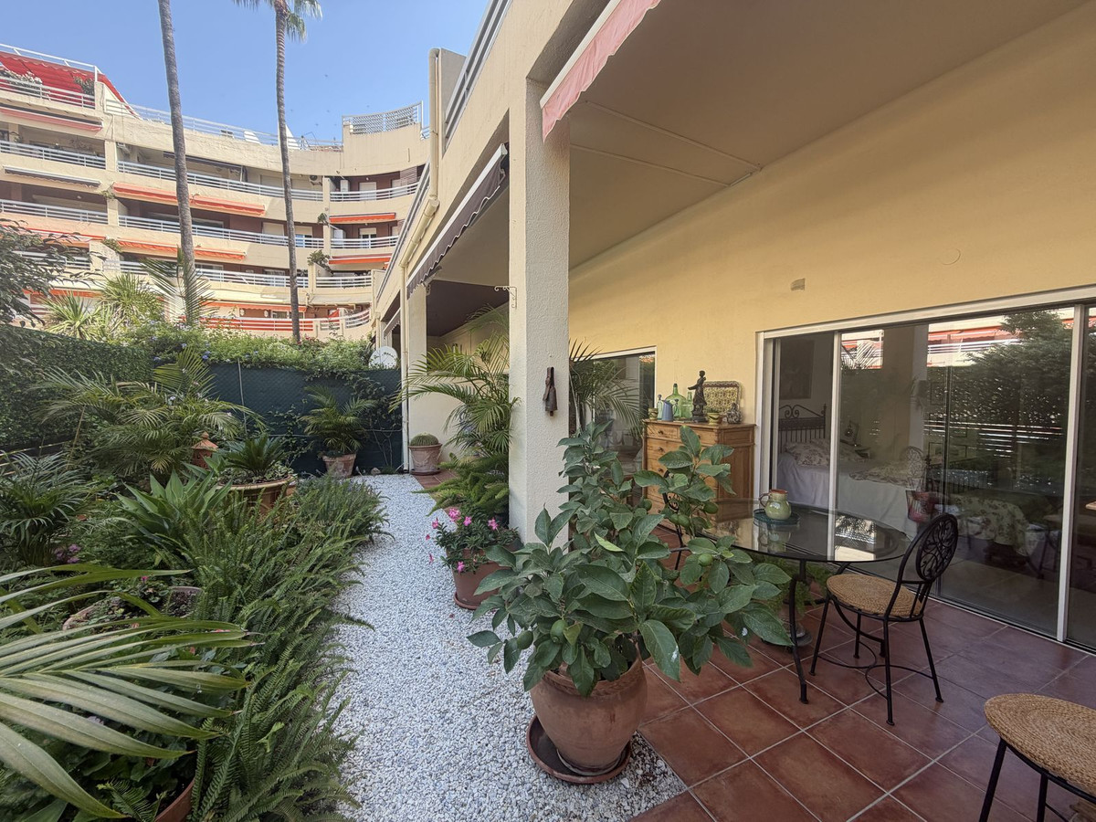 Appartement te koop in Marbella | 3 slaapkamers H5472046