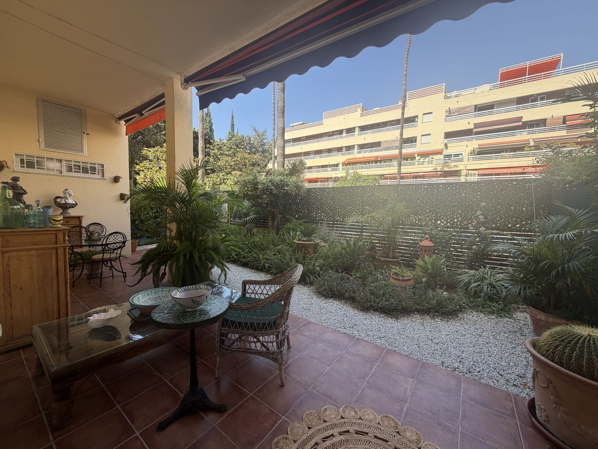 Appartement te koop in Marbella | 3 slaapkamers H5472046