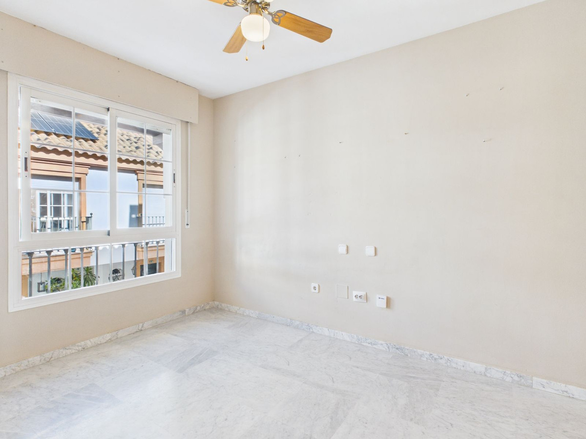 Appartement te koop in Marbella | 4 slaapkamers H5472127