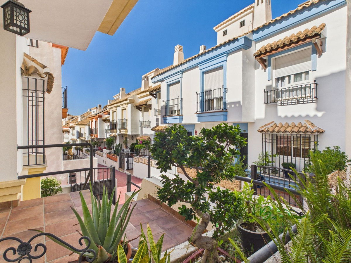 Appartement te koop in Marbella | 4 slaapkamers H5472127