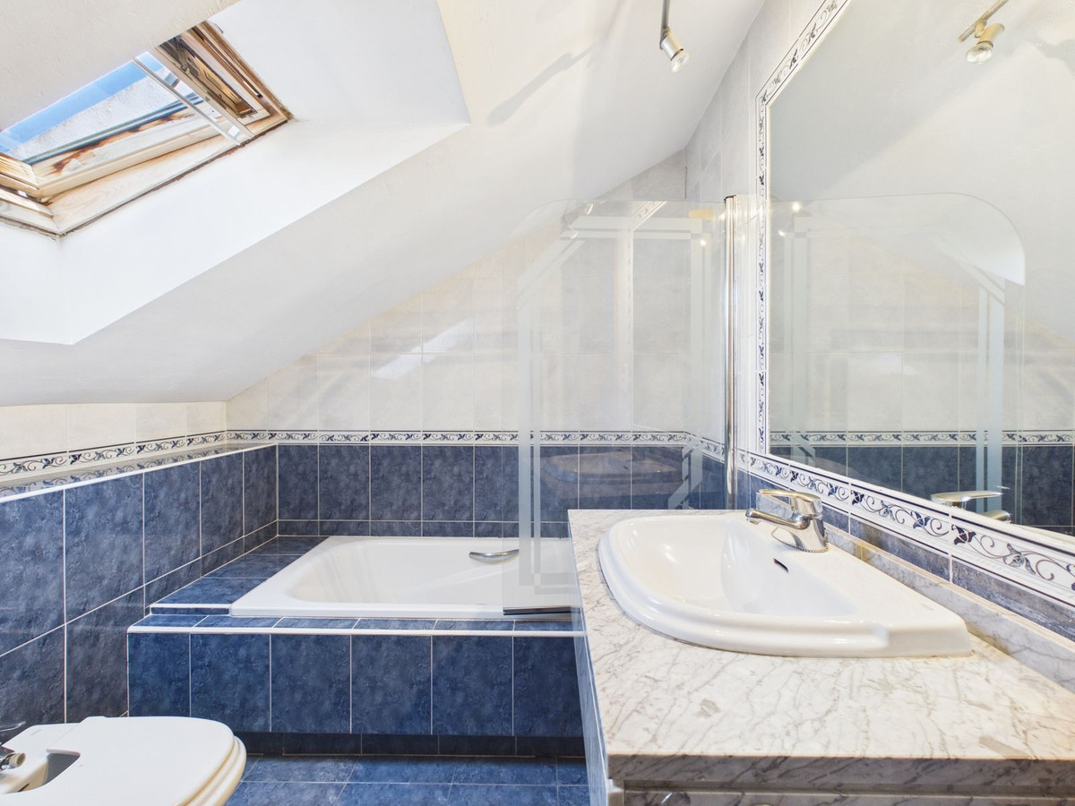 Appartement te koop in Marbella | 4 slaapkamers H5472127