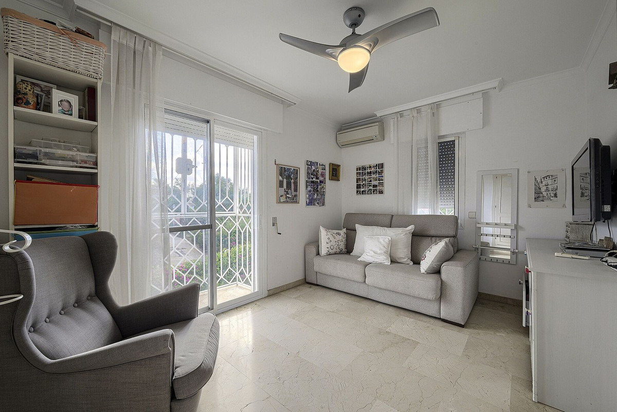 Duplex te koop in Marbella | 5 slaapkamers H5478139