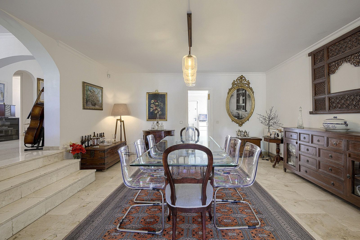 Duplex te koop in Marbella | 5 slaapkamers H5478139