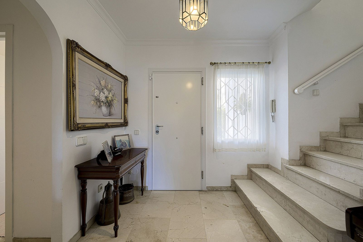 Duplex te koop in Marbella | 5 slaapkamers H5478139