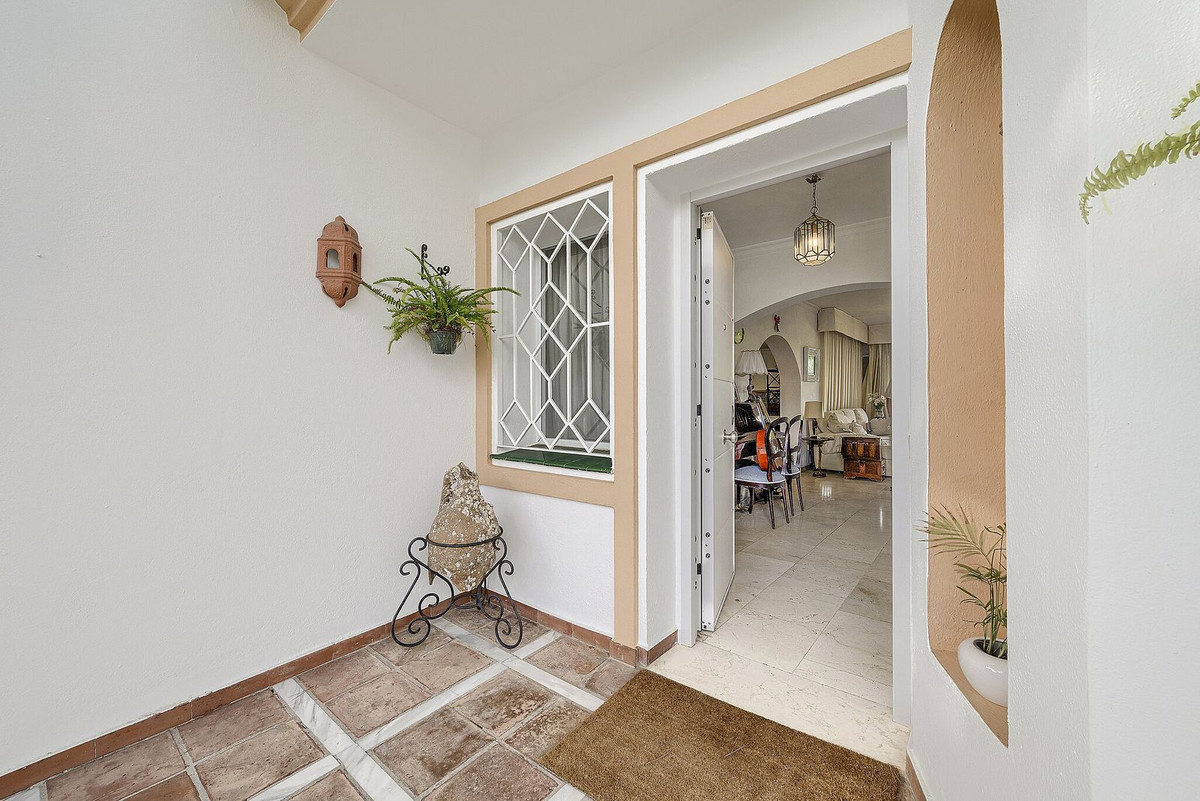 Duplex te koop in Marbella | 5 slaapkamers H5478139