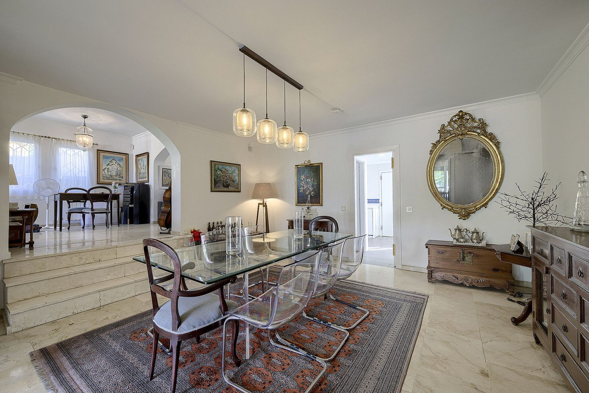 Duplex te koop in Marbella | 5 slaapkamers H5478139