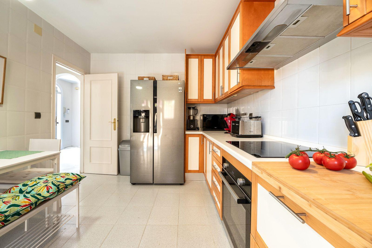 Appartement te koop in Marbella | 4 slaapkamers H5481766