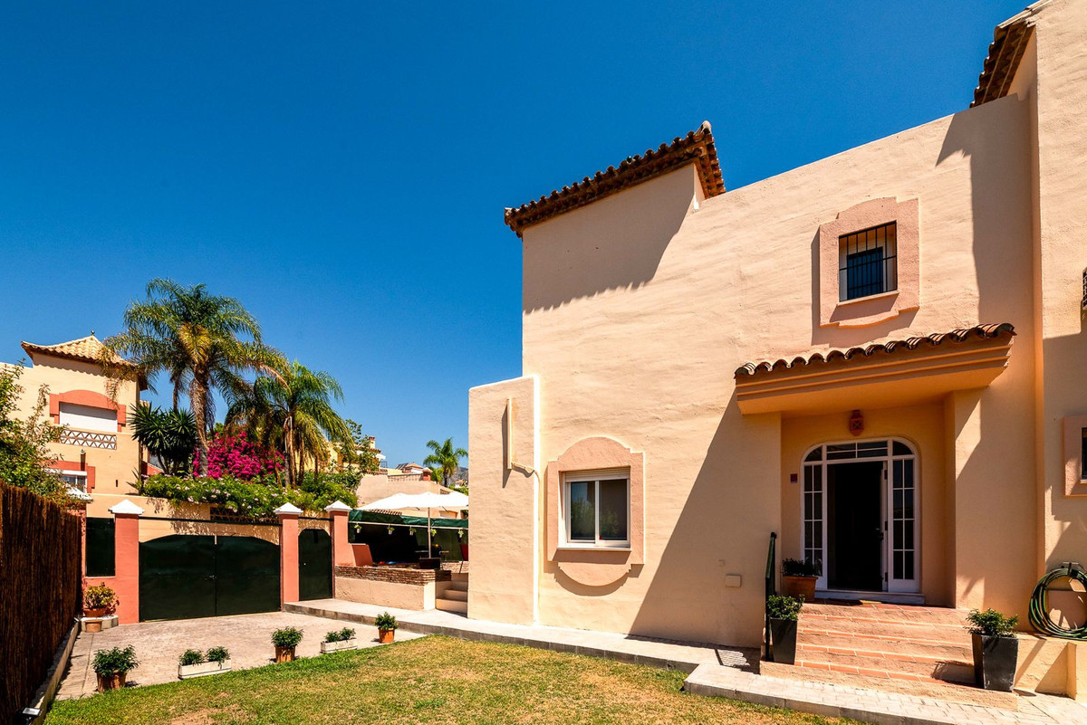 Appartement te koop in Marbella | 4 slaapkamers H5481766