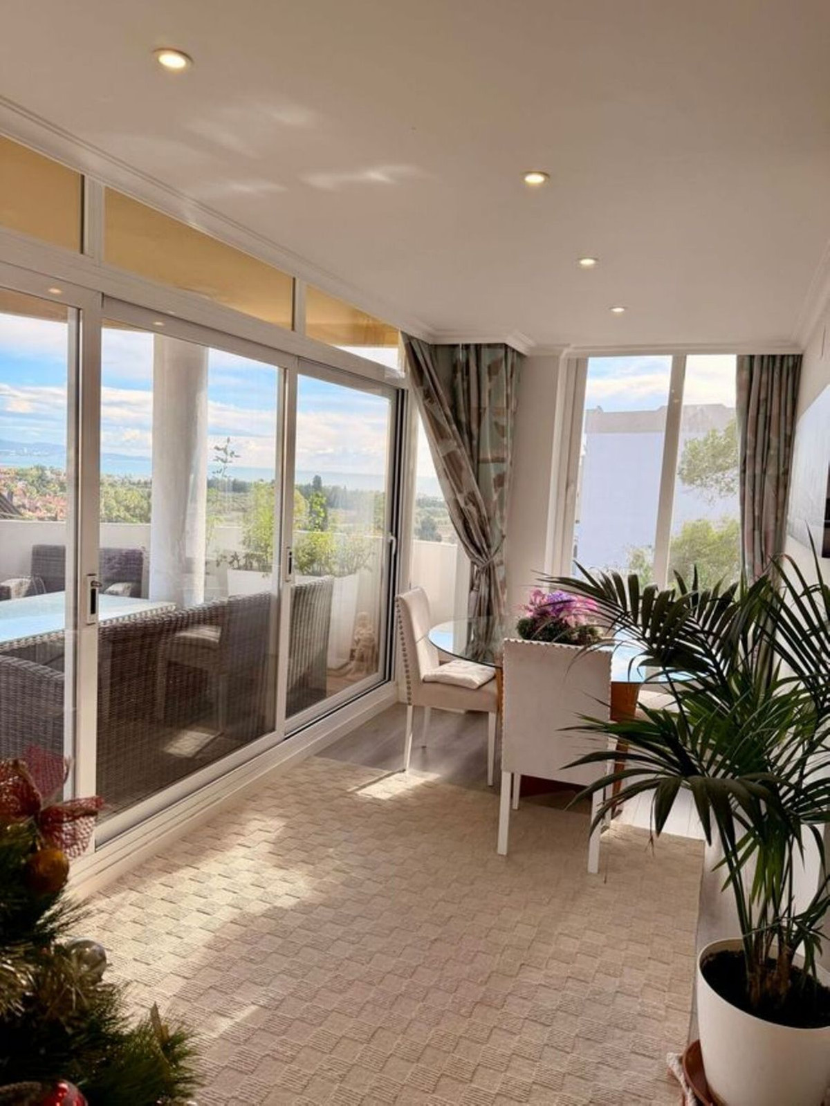 Appartement te koop in Marbella | 3 slaapkamers H5482099