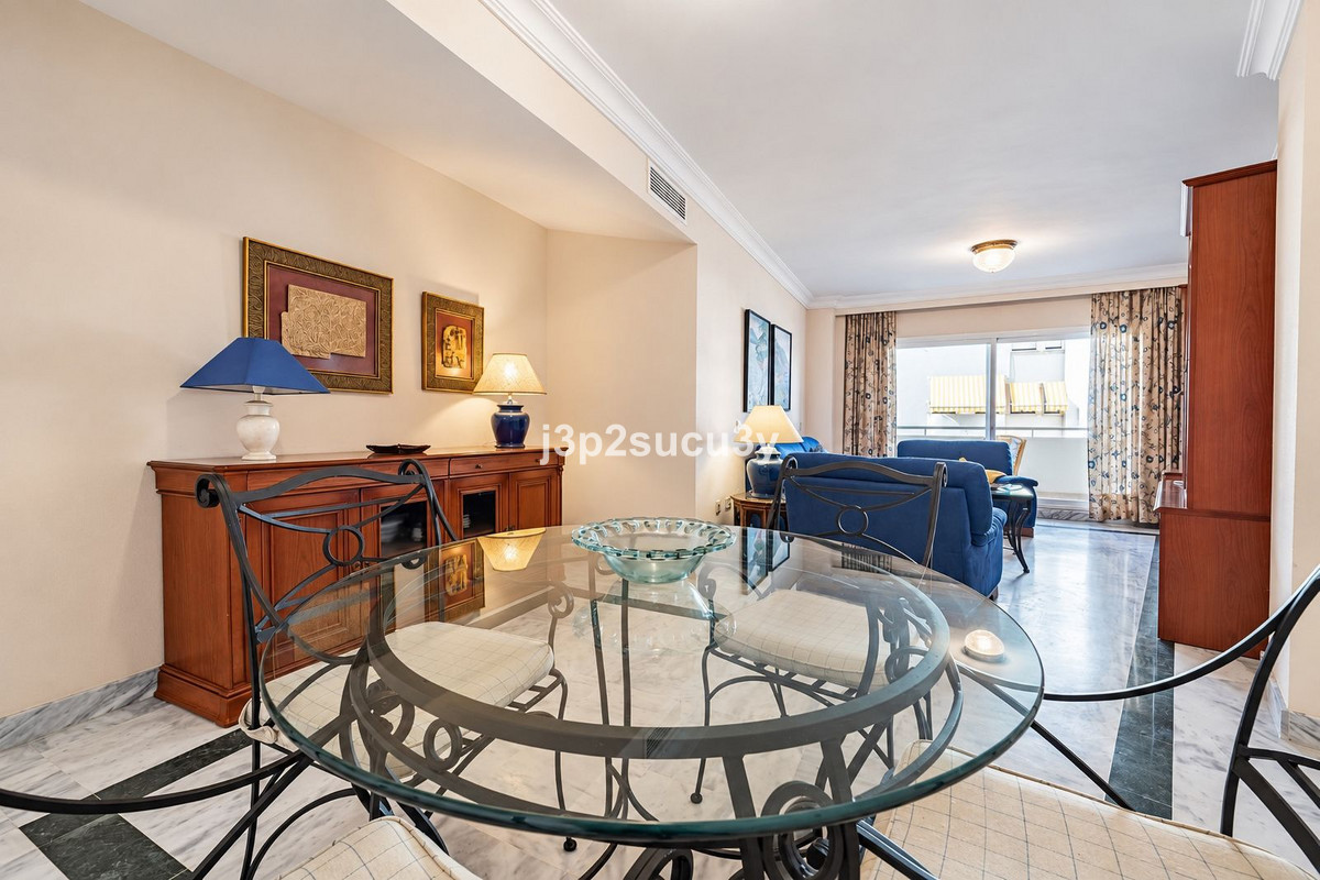 Appartement te koop in Marbella | 2 slaapkamers H5486707