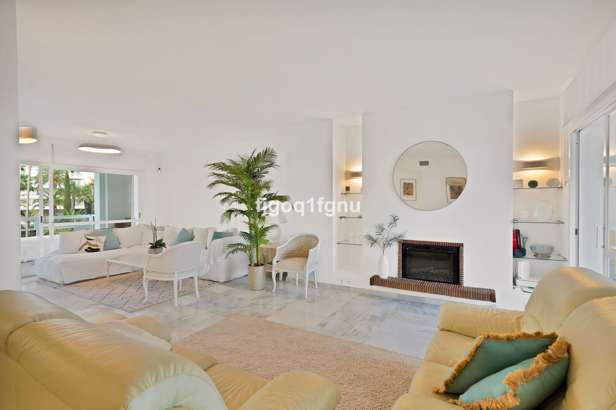 Appartement te koop in Marbella | 2 slaapkamers H5488180