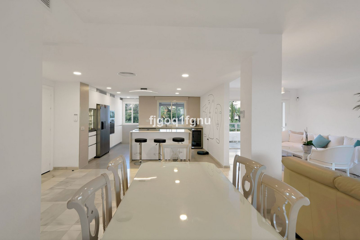 Appartement te koop in Marbella | 2 slaapkamers H5488180