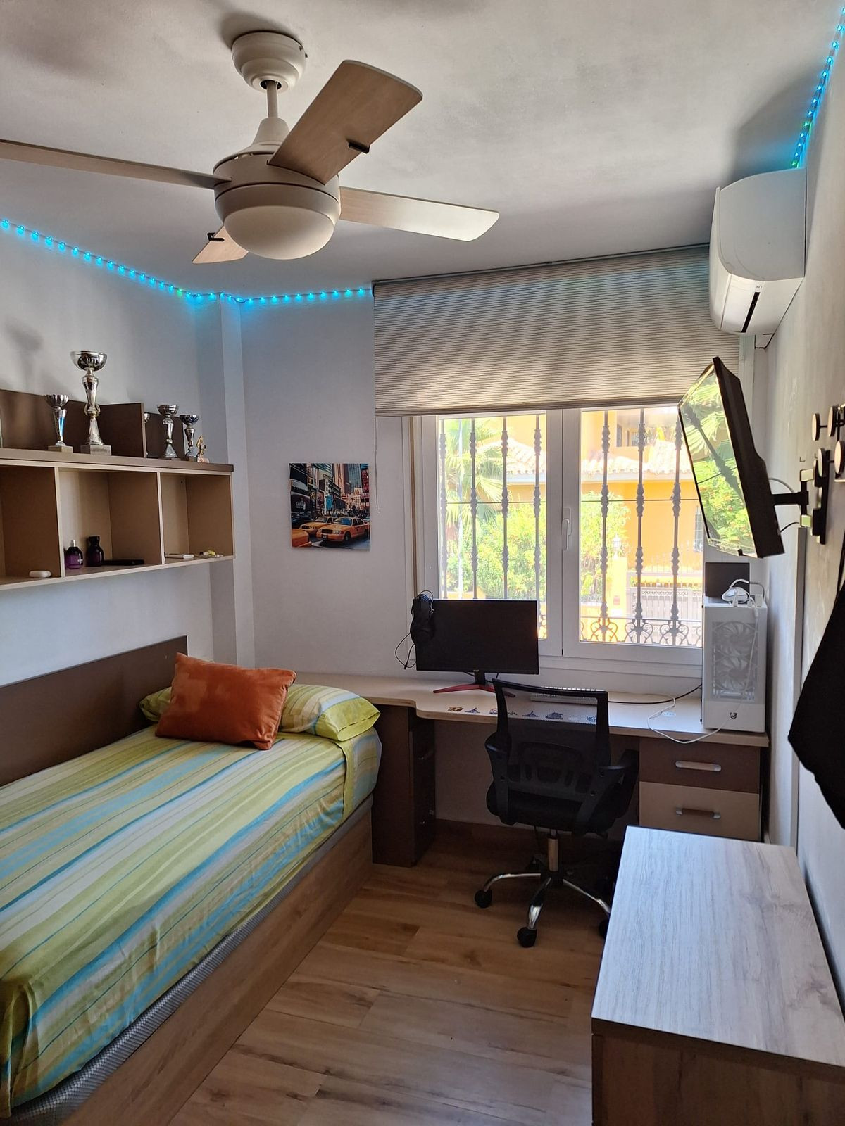 Penthouse te koop in Marbella | 3 slaapkamers H5488186