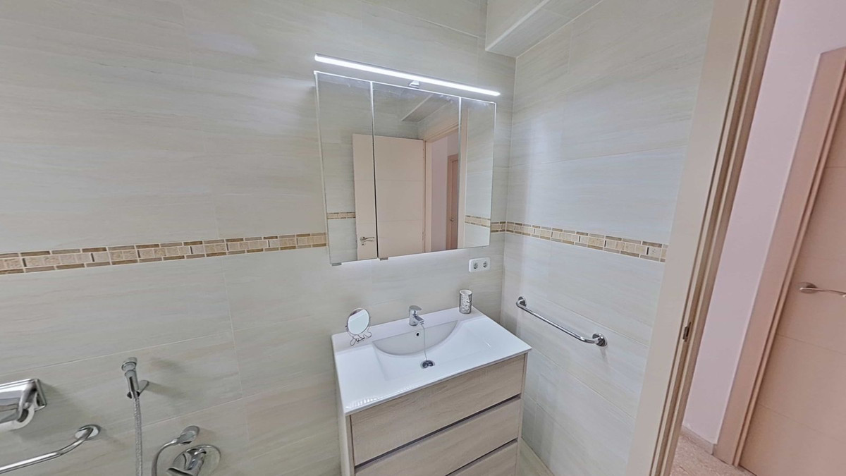 Penthouse te koop in Marbella | 3 slaapkamers H5490094