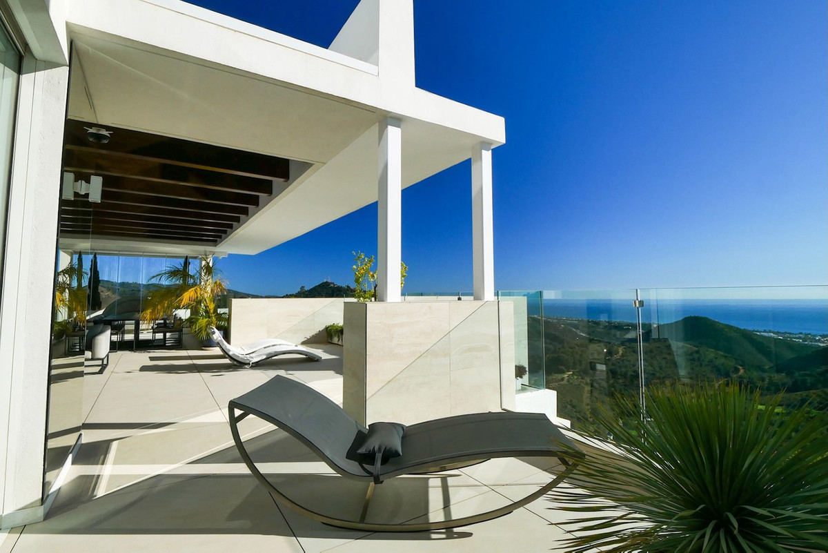 Penthouse te koop in Marbella | 3 slaapkamers H5491675