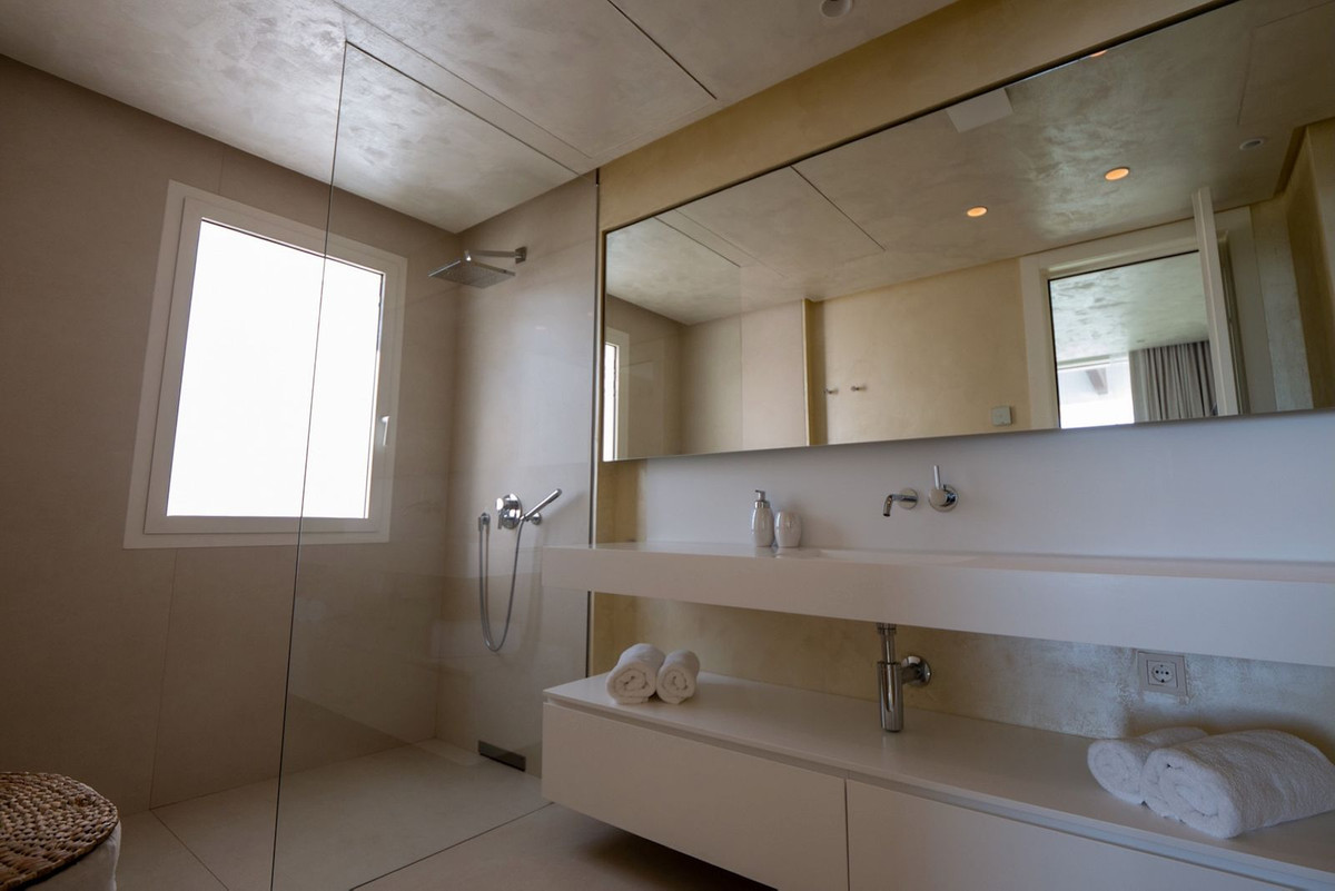 Penthouse te koop in Marbella | 3 slaapkamers H5491675