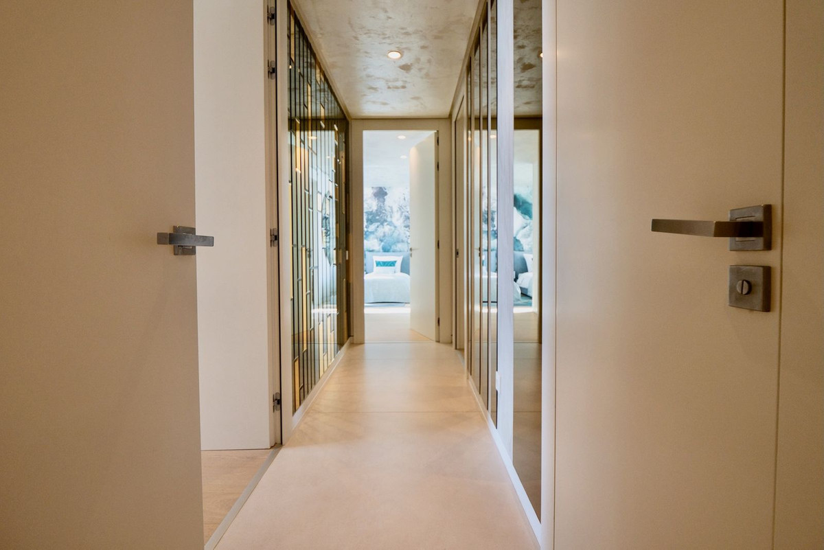 Penthouse te koop in Marbella | 3 slaapkamers H5491675