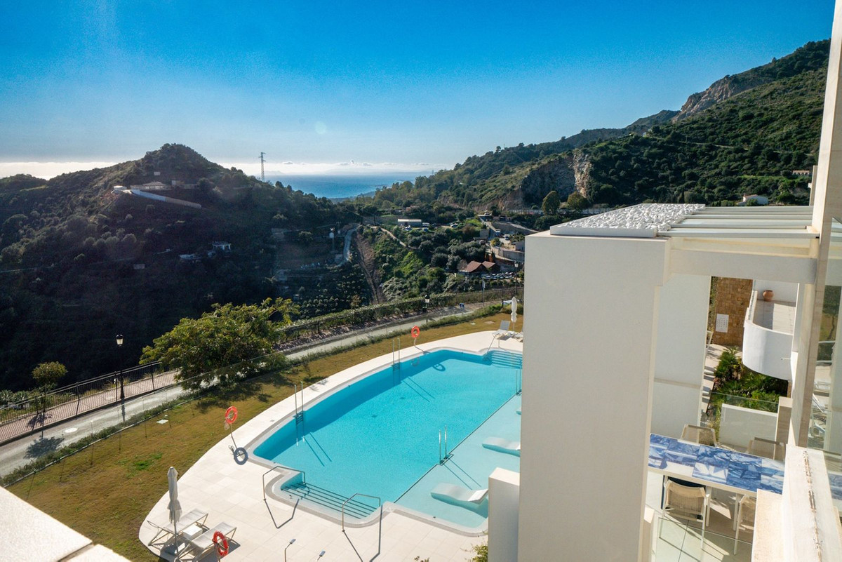 Penthouse te koop in Marbella | 3 slaapkamers H5491675
