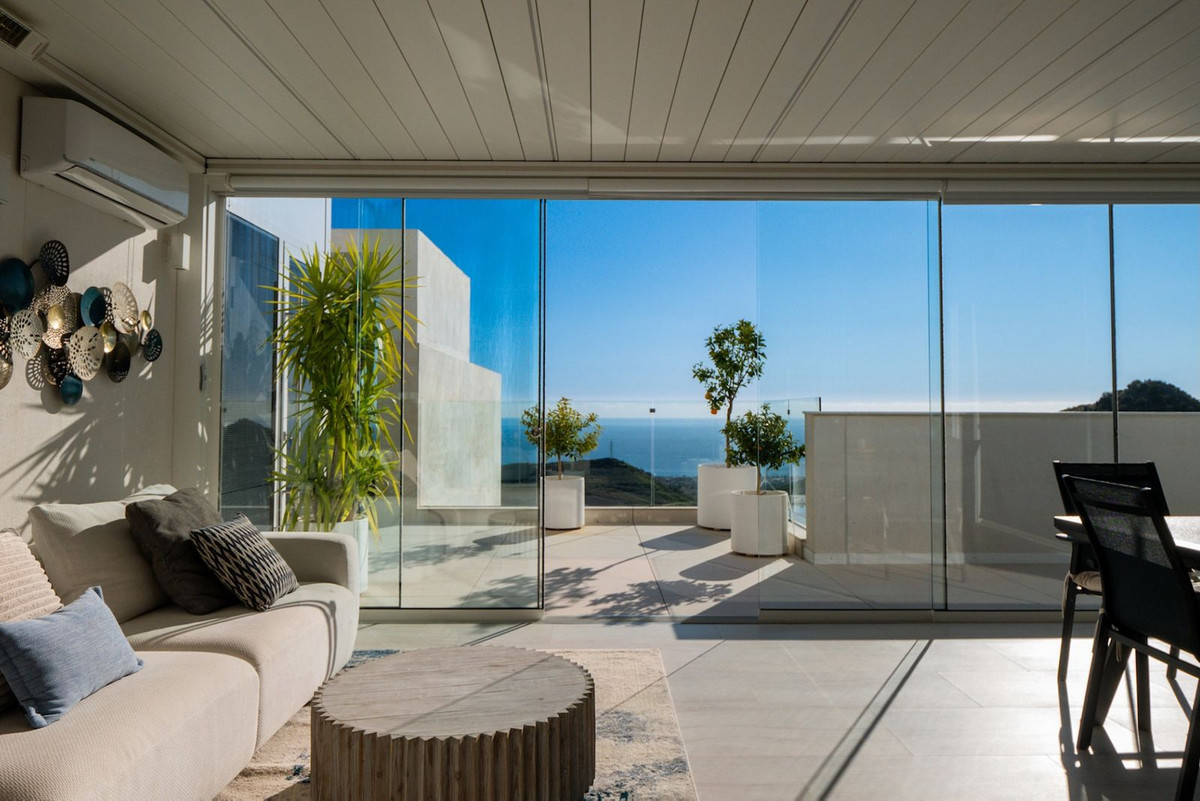 Penthouse te koop in Marbella | 3 slaapkamers H5491675