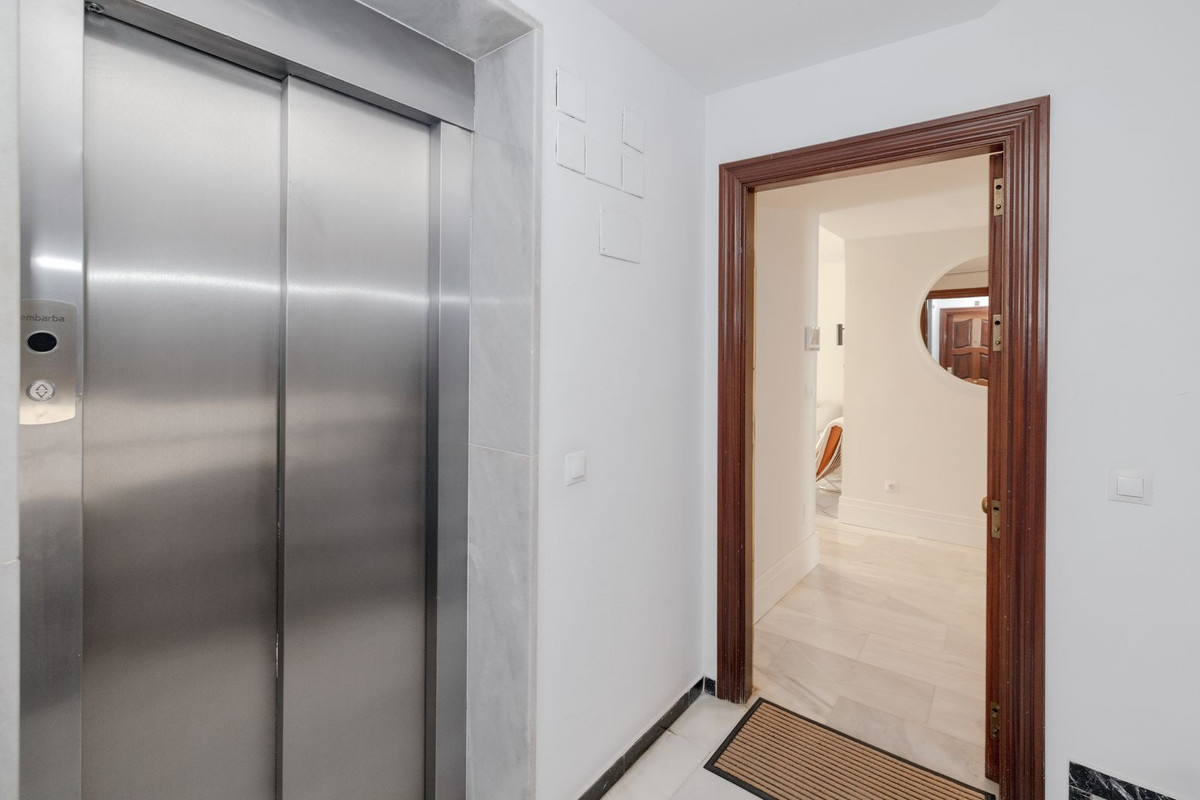 Appartement te koop in Marbella | 4 slaapkamers H5492311