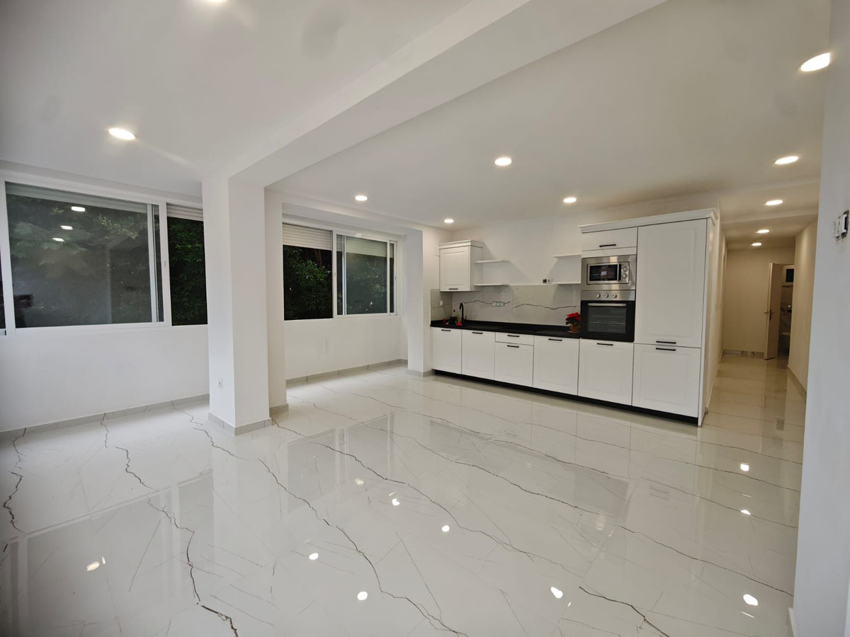 Appartement te koop in Marbella | 2 slaapkamers H5494357