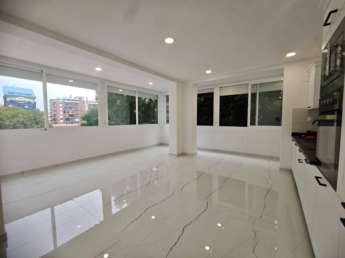 Appartement te koop in Marbella | 2 slaapkamers H5494357