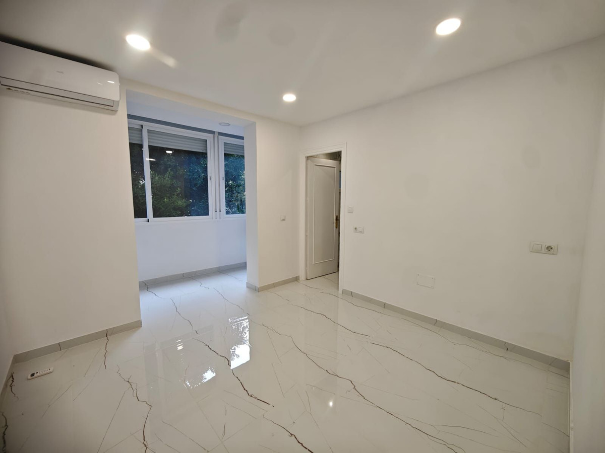 Appartement te koop in Marbella | 2 slaapkamers H5494357