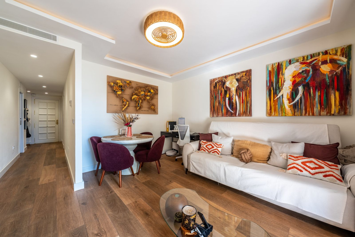 Appartement te koop in Marbella | 2 slaapkamers H5494408