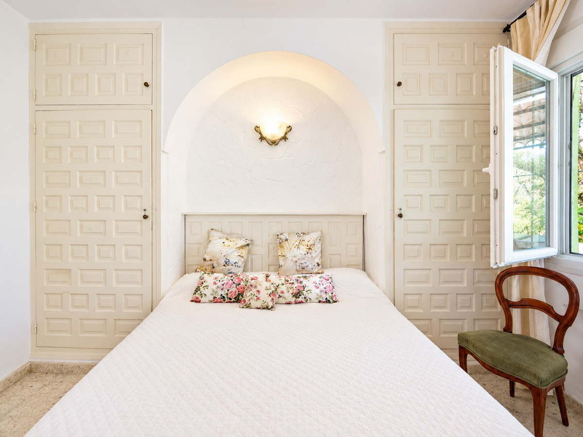 Huis te koop in Marbella | 4 slaapkamers H5495041
