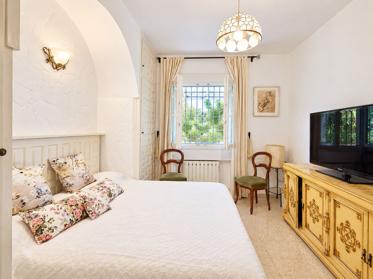 Huis te koop in Marbella | 4 slaapkamers H5495041