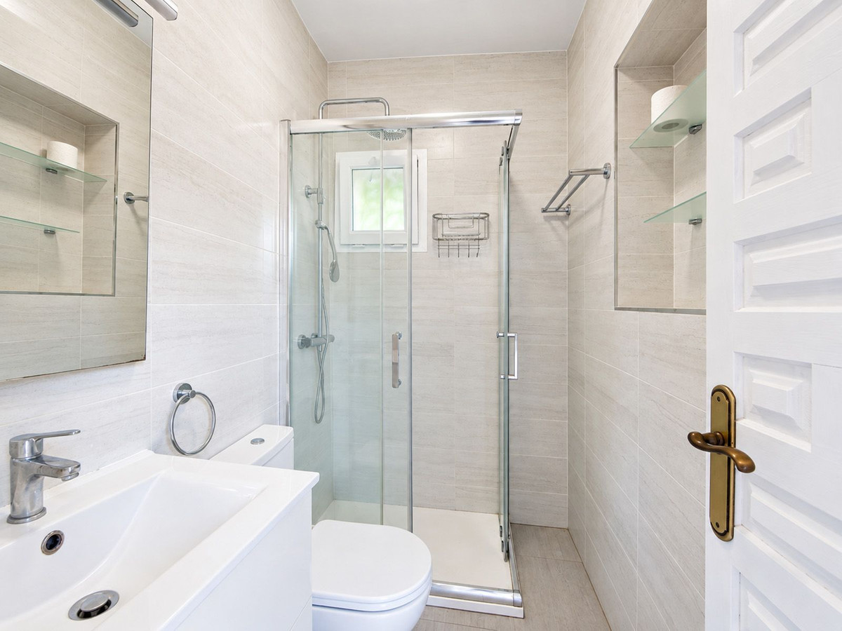 Huis te koop in Marbella | 4 slaapkamers H5495041
