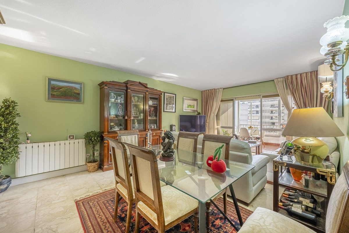 Appartement te koop in Marbella | 3 slaapkamers H5495128