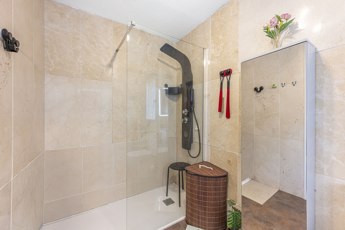 Appartement te koop in Marbella | 3 slaapkamers H5495128