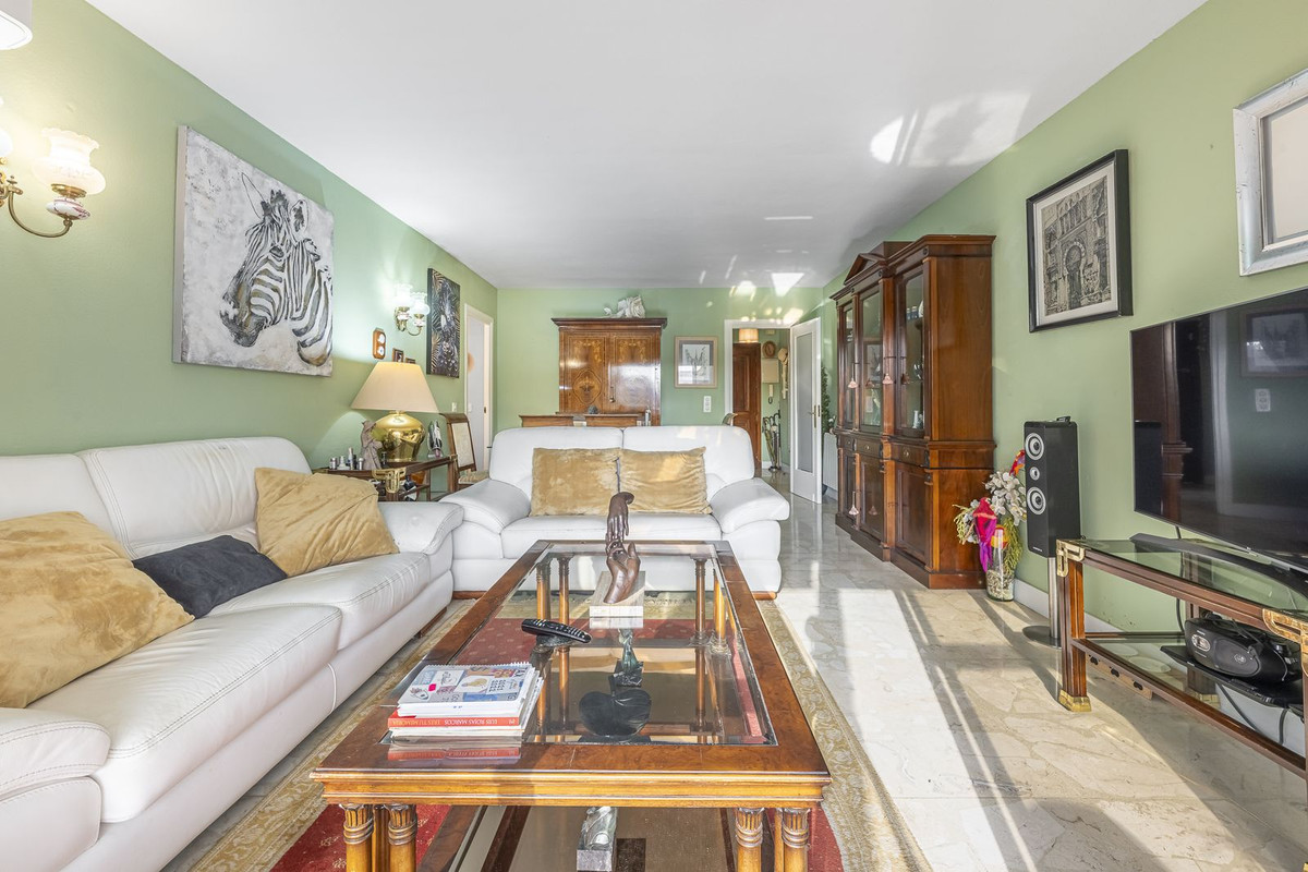 Appartement te koop in Marbella | 3 slaapkamers H5495128