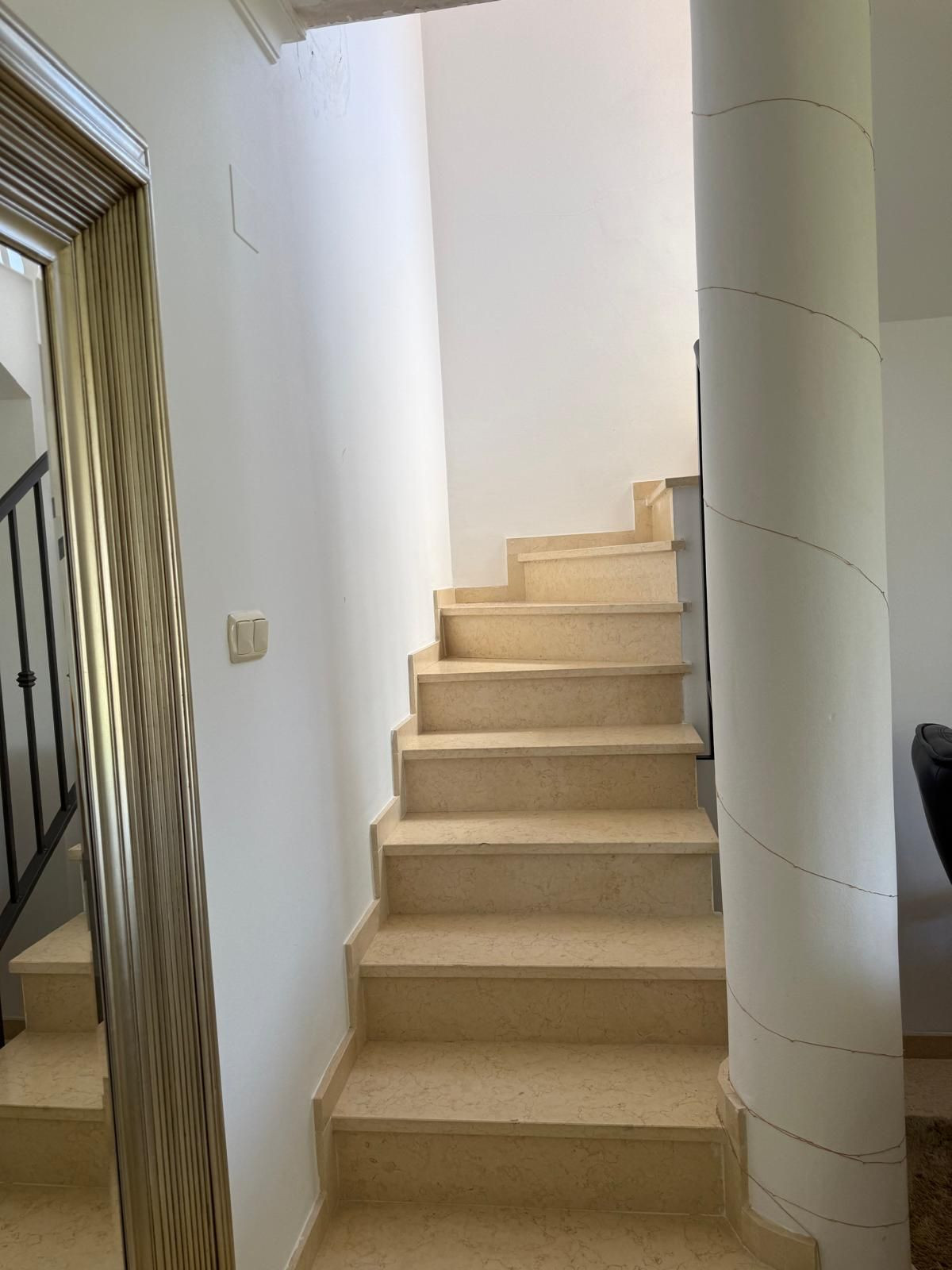 Appartement te koop in Marbella | 2 slaapkamers H5496697