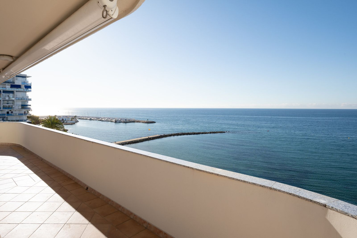 Penthouse te koop in Marbella | 3 slaapkamers H5499775