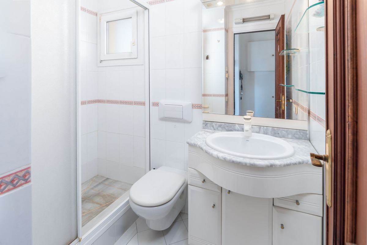 Penthouse te koop in Marbella | 3 slaapkamers H5499775