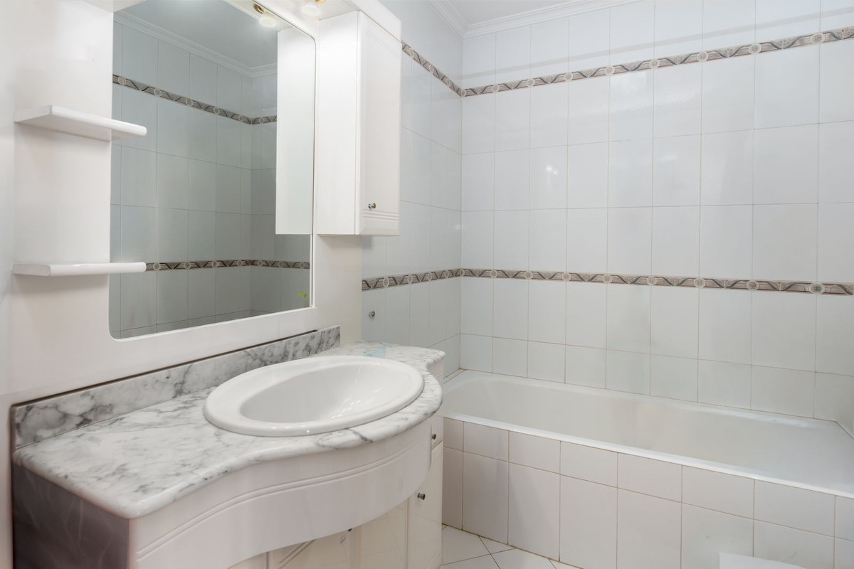 Penthouse te koop in Marbella | 3 slaapkamers H5499775