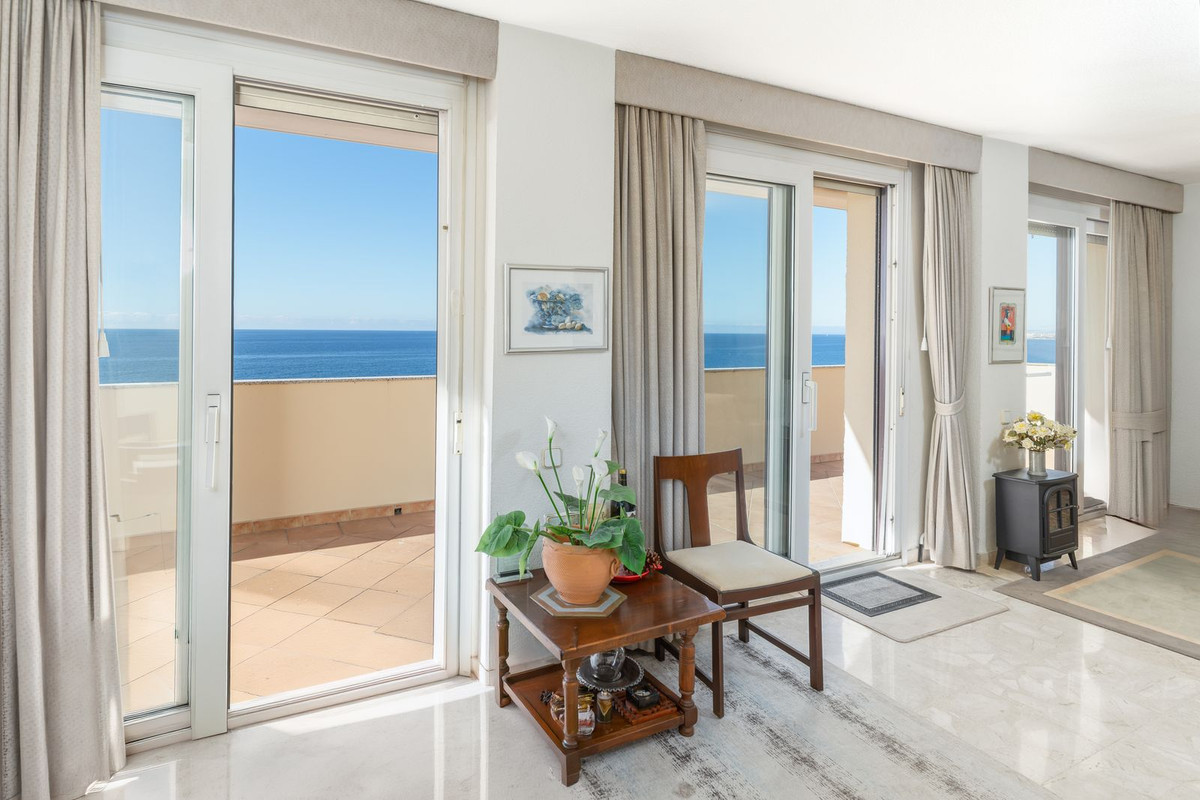 Penthouse te koop in Marbella | 3 slaapkamers H5499775