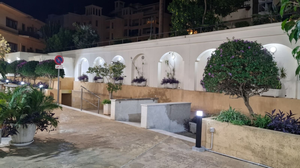 Appartement te koop in Marbella | 3 slaapkamers H5500534